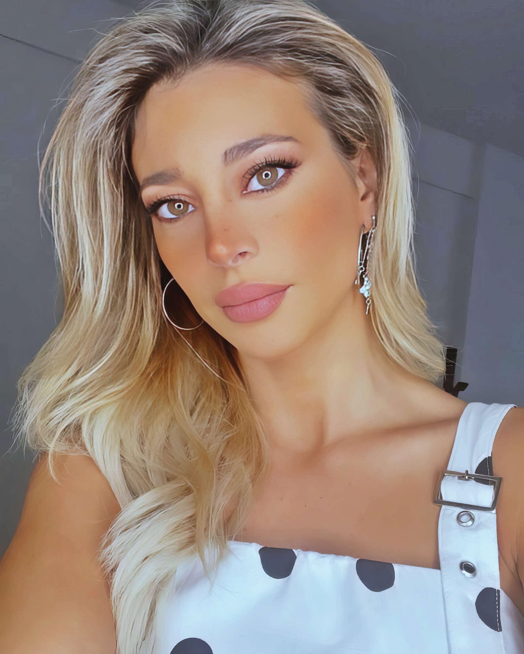 Sol Perez at 31 Years Old: Argentina Blonde Bombshell MILF Erotic Model Almost Pornstar (2025)